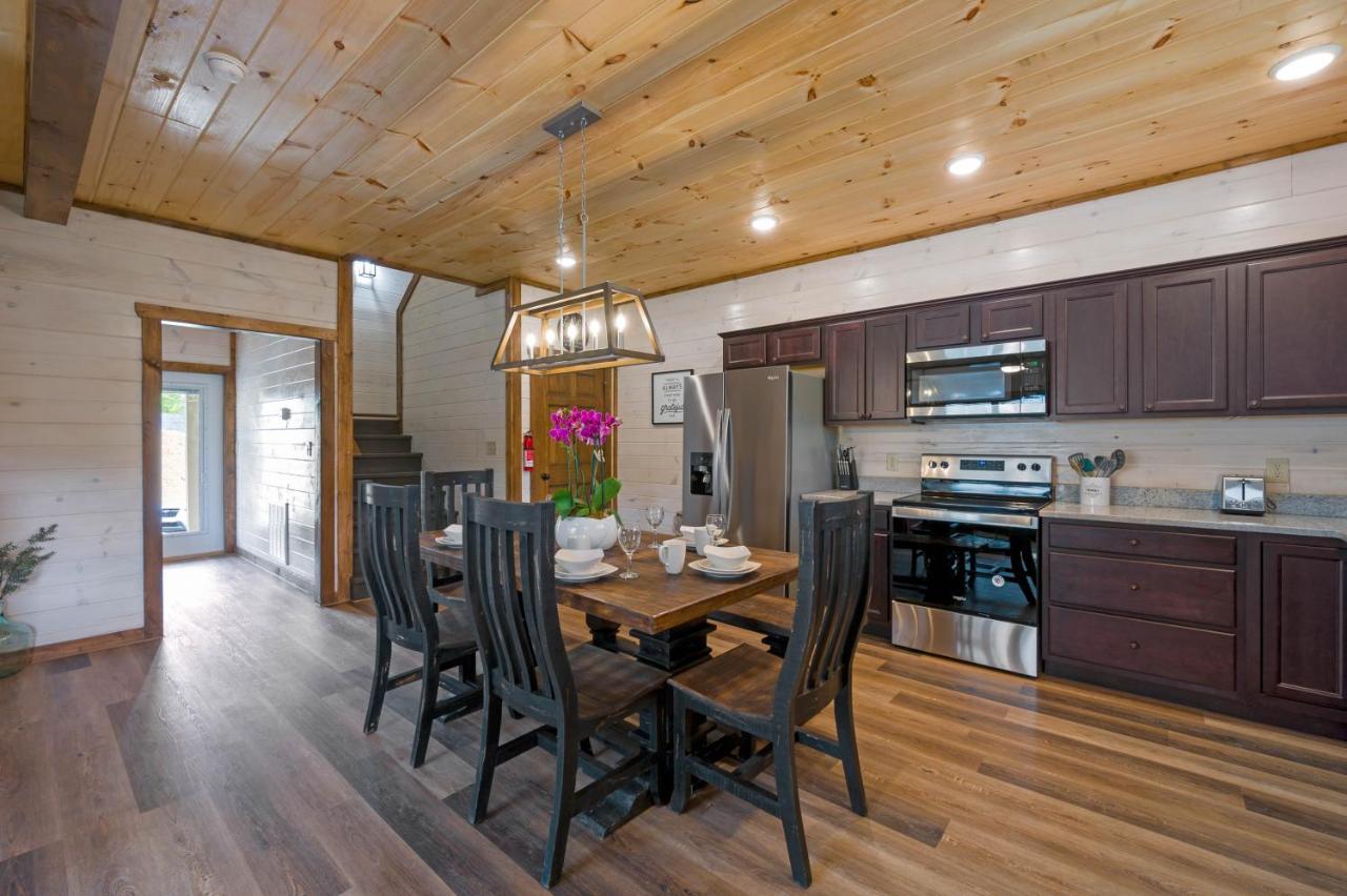 Osprey Nest Cottage Modern New Cabin Pigeon Forge Buitenkant foto