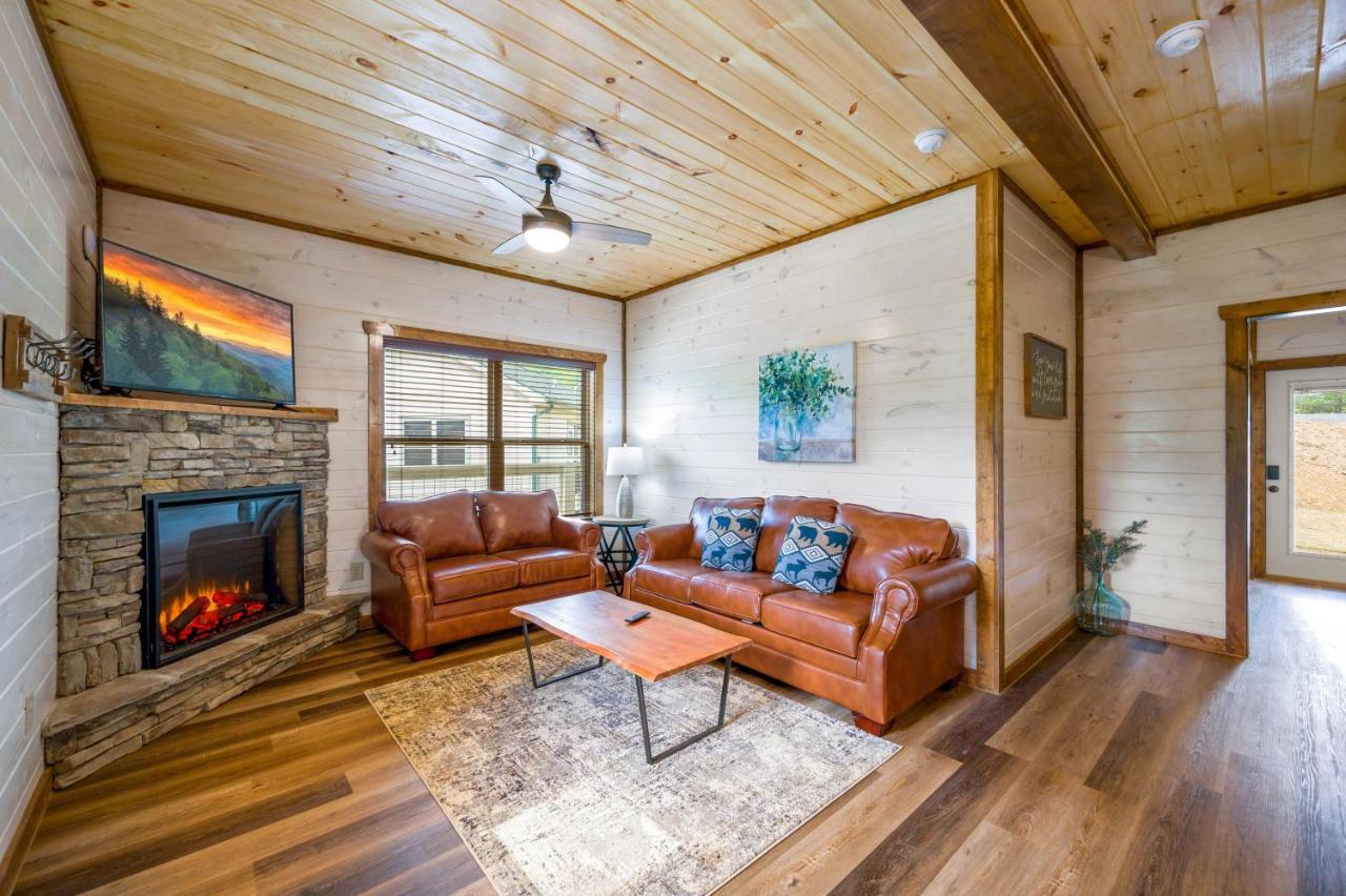 Osprey Nest Cottage Modern New Cabin Pigeon Forge Buitenkant foto