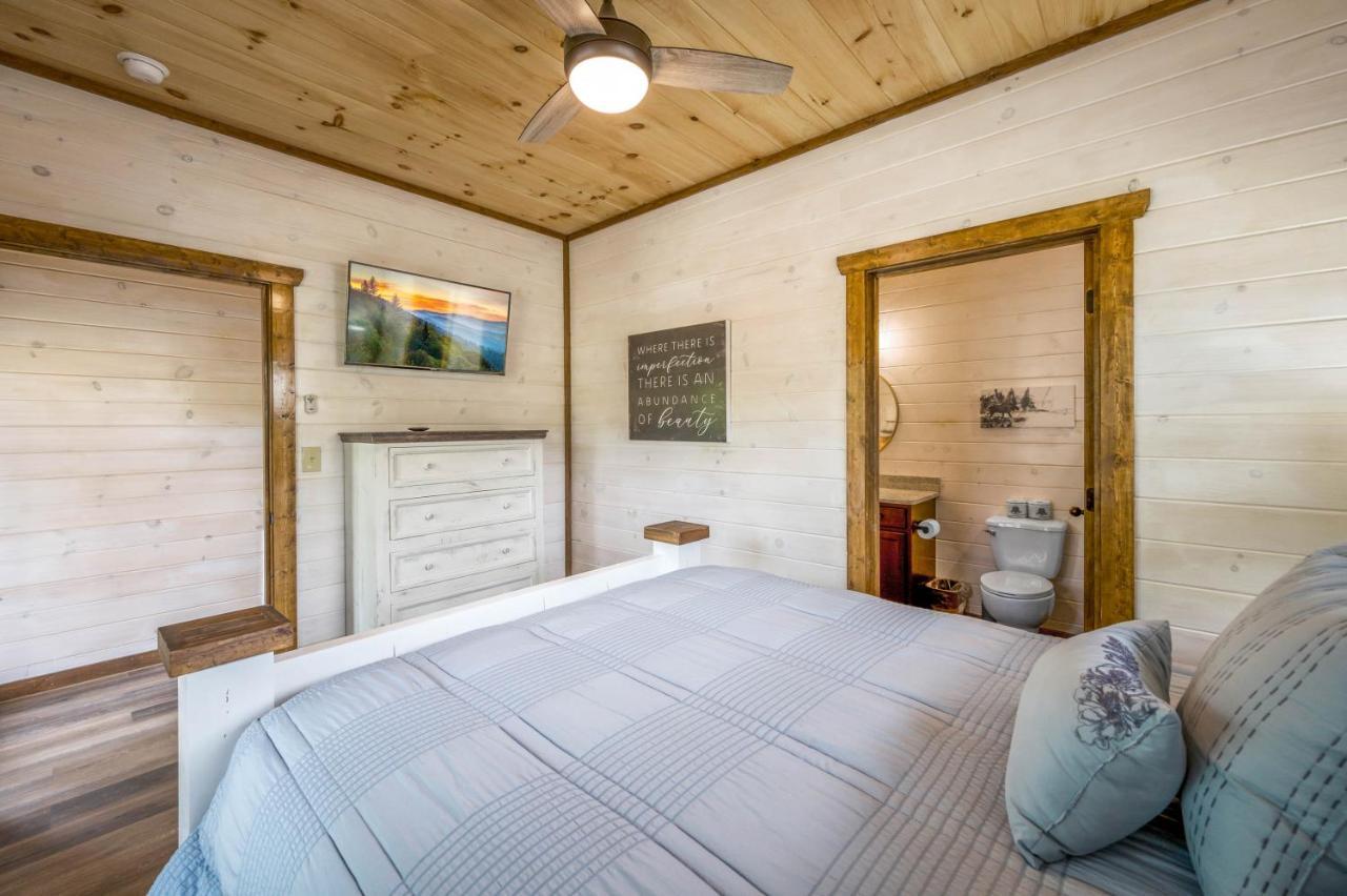 Osprey Nest Cottage Modern New Cabin Pigeon Forge Buitenkant foto