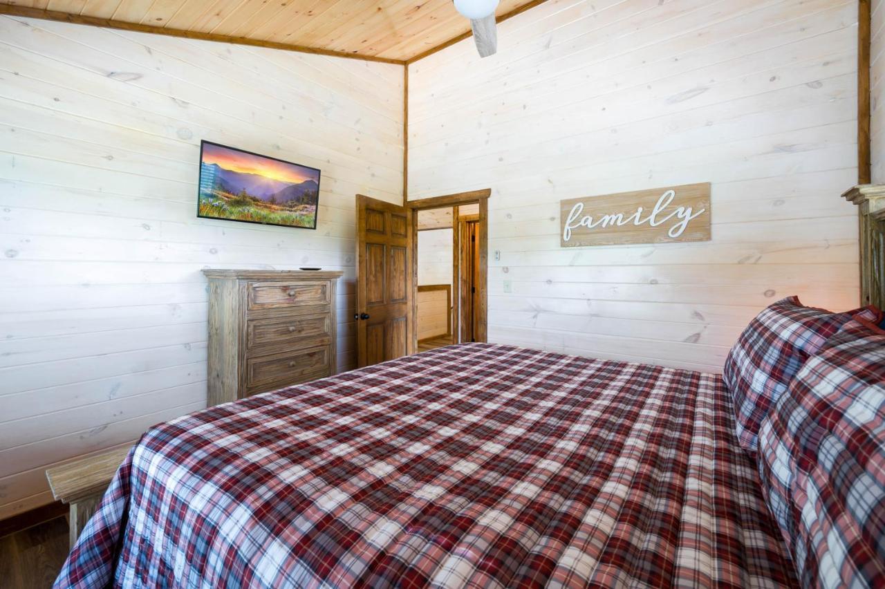 Osprey Nest Cottage Modern New Cabin Pigeon Forge Buitenkant foto